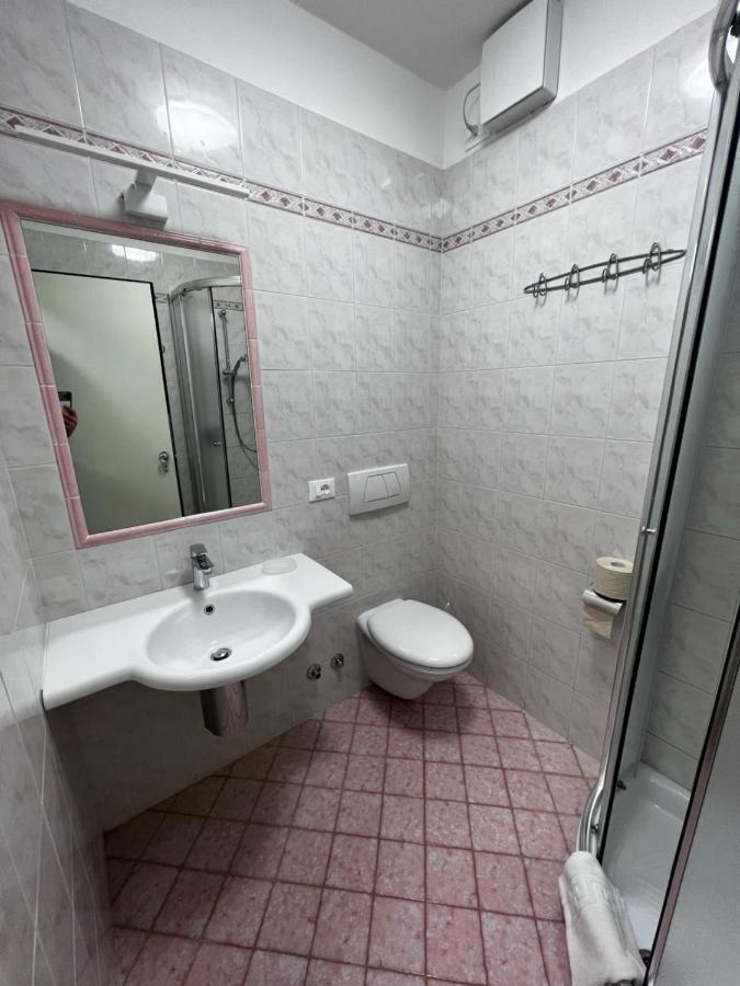 Apartment Cornicello With Pool By Glam Bardolino Kültér fotó